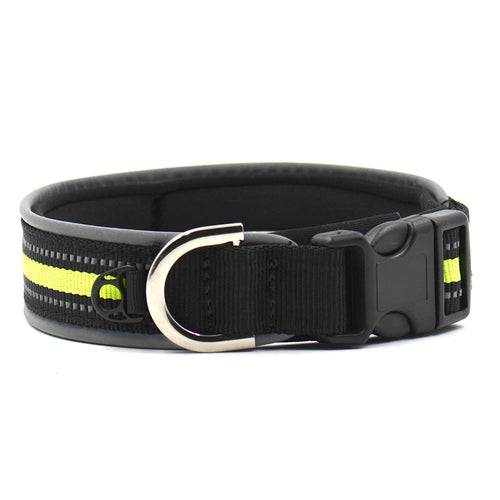 Reflective safety dog collar with high-visibility strip for night walks